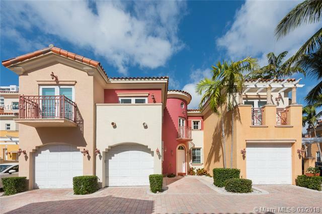 Property Photo: 18380 NE 30th Ct FL 33160