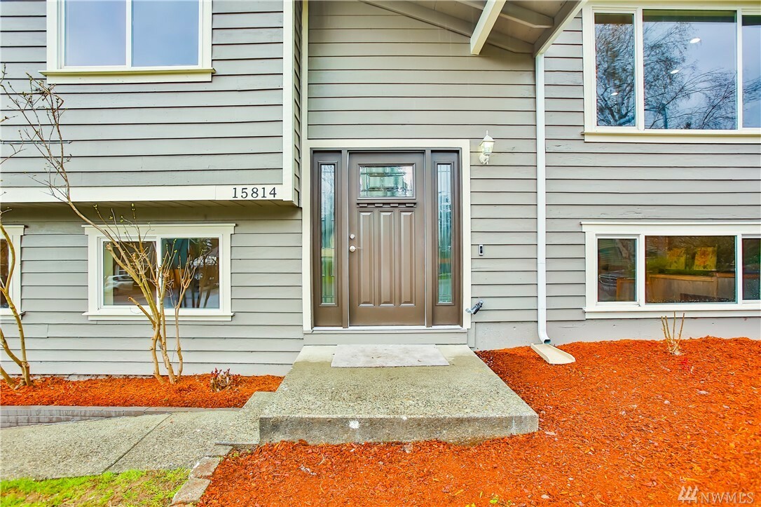 Property Photo: 15814 NE 112th St WA 98052