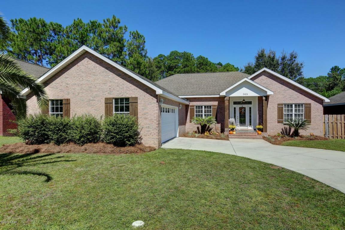 Property Photo: 3404 Hillcrest Drive FL 32405