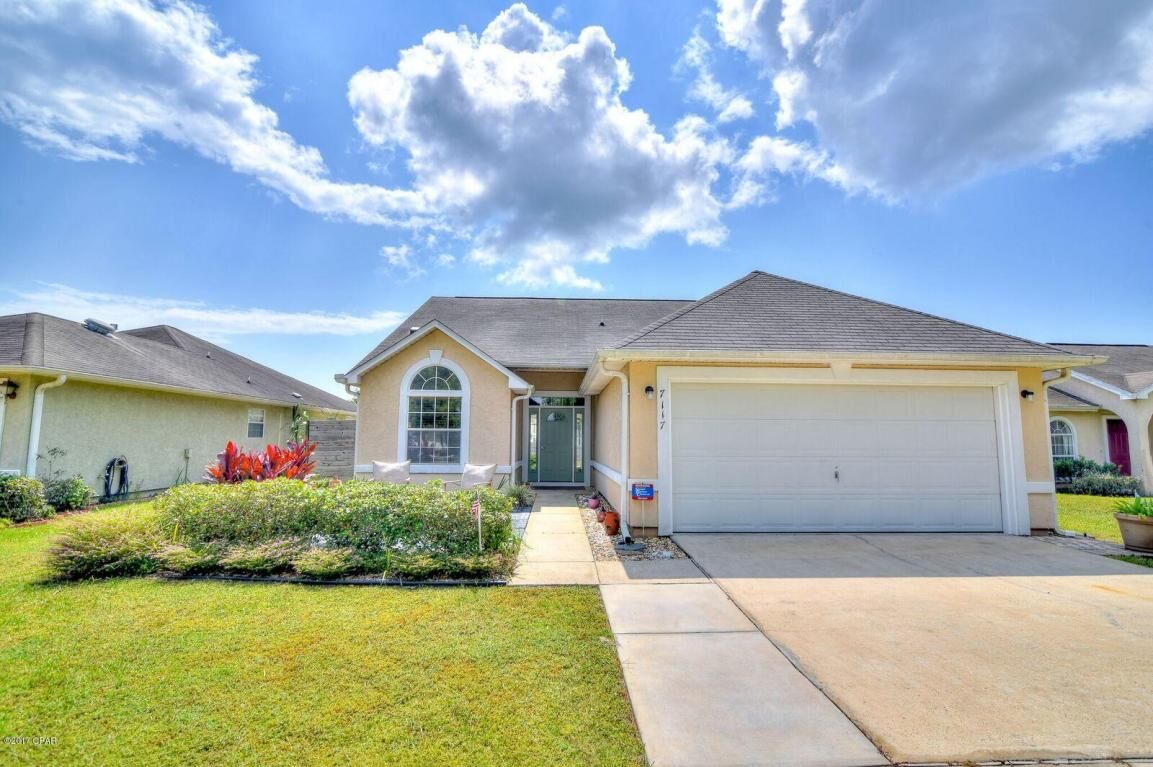 Property Photo:  7117 Brandywine Drive  FL 32407 