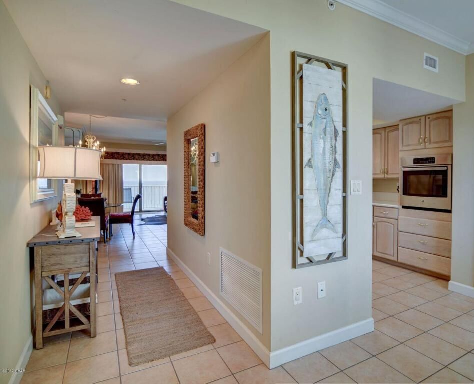 Property Photo: 6609 Thomas Drive 901 FL 32408
