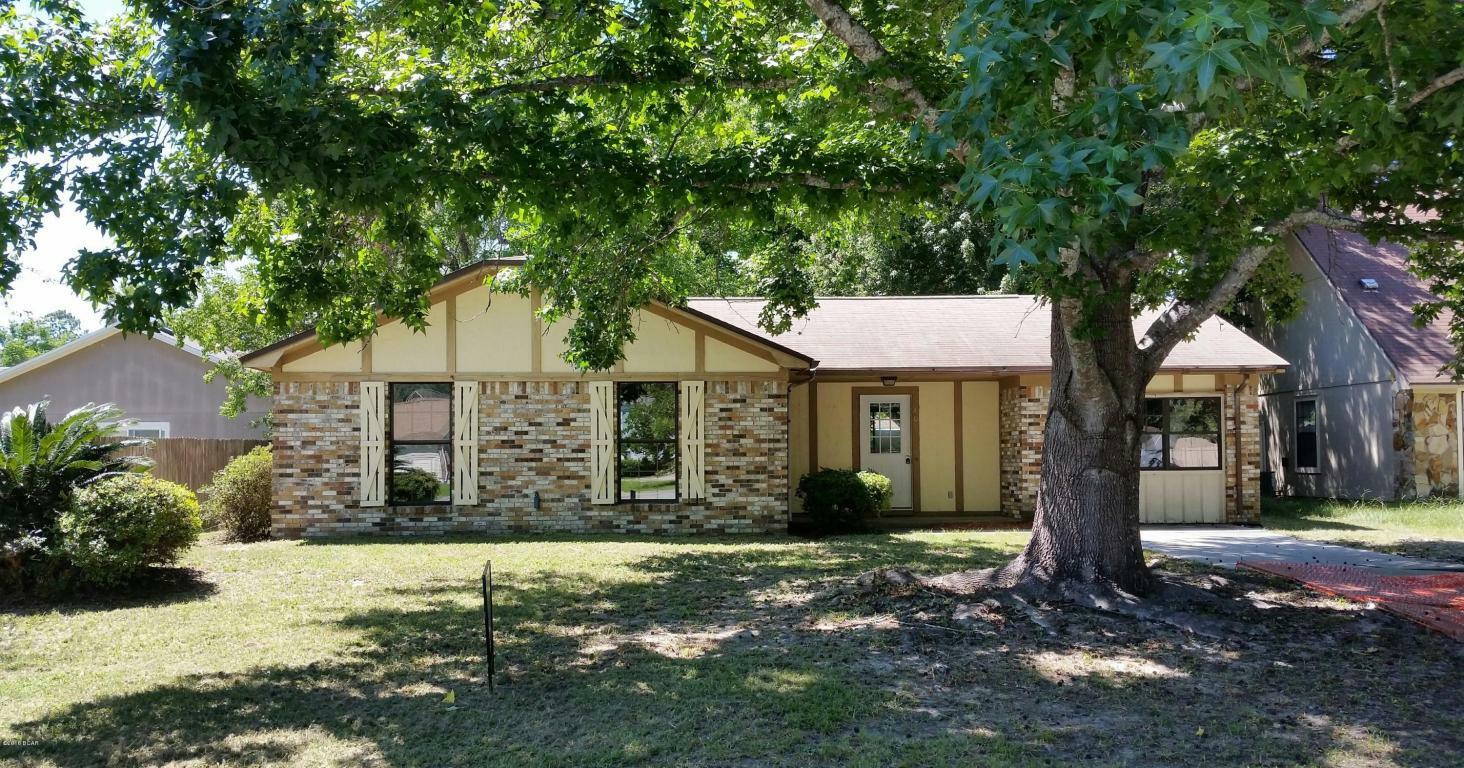 Property Photo:  401 Tanya Pass  FL 32404 