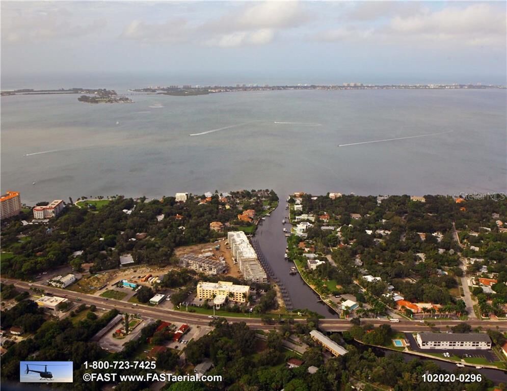 Property Photo:  1889 N Tamiami Trail 521  FL 34234 