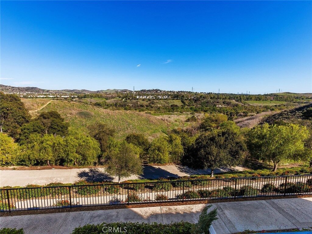 Property Photo:  27456 Jasmine Avenue  CA 92692 