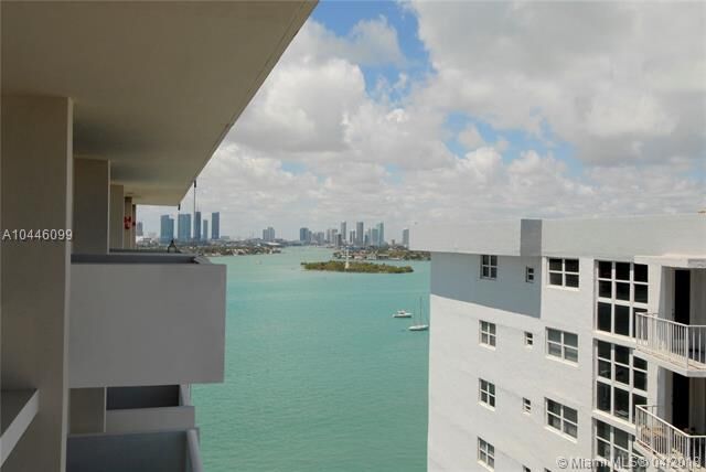 Property Photo:  1200 West Ave Ph22  FL 33139 