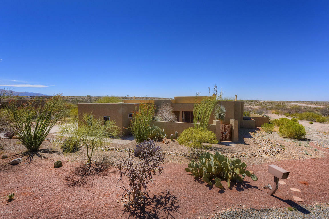 Property Photo:  14302 E Sands Ranch Road  AZ 85641 