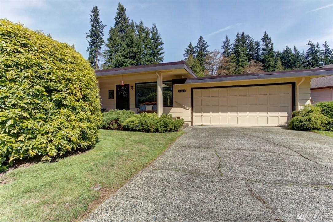 3525 Serene Way  Lynnwood WA 98087 photo