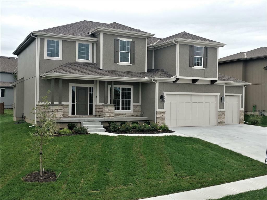 Property Photo: 8407 Redbird Street KS 66227