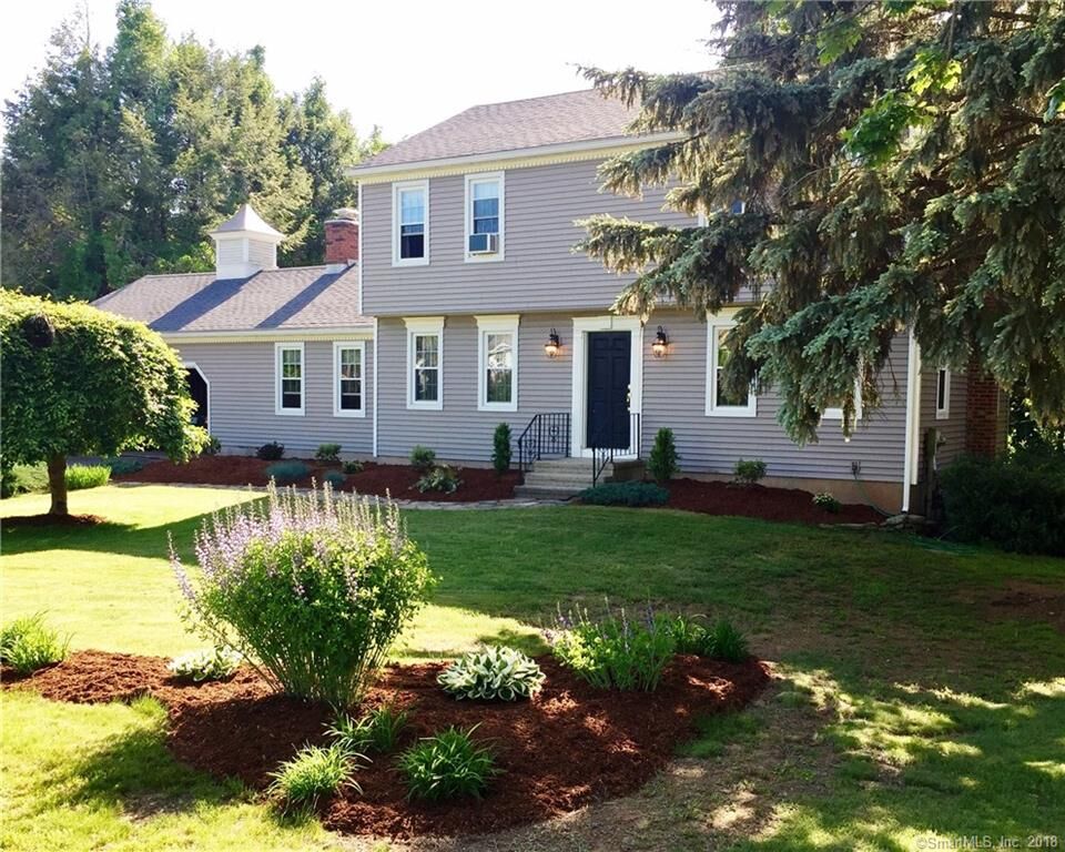 Property Photo:  109 Bidwell Street  CT 06033 