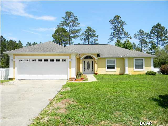 Property Photo: 8611 Wood Circle FL 32404