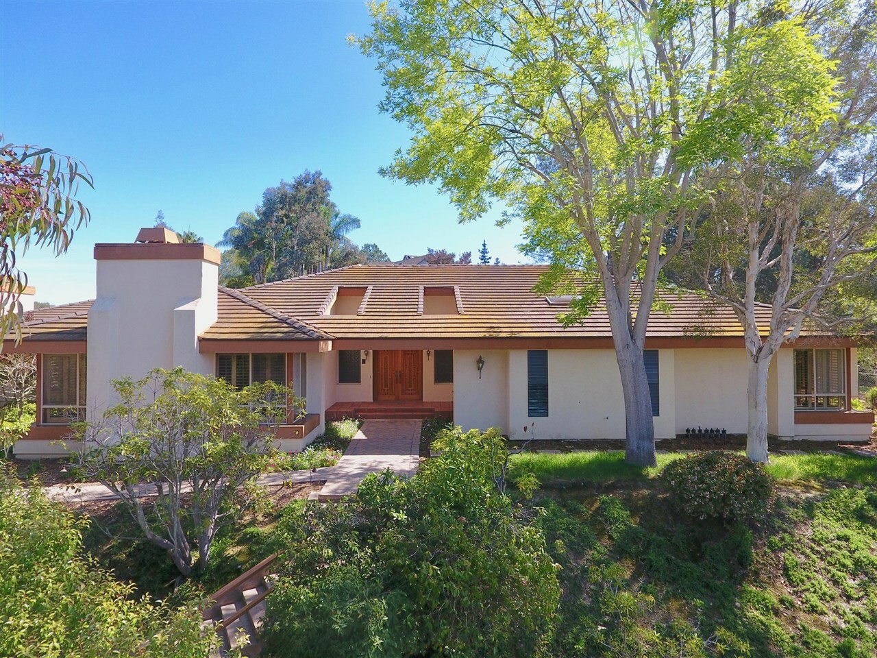 Property Photo: 4447 Vista De La Tierra CA 92014