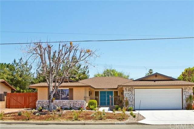 Property Photo:  26044 Yale Street  CA 92544 