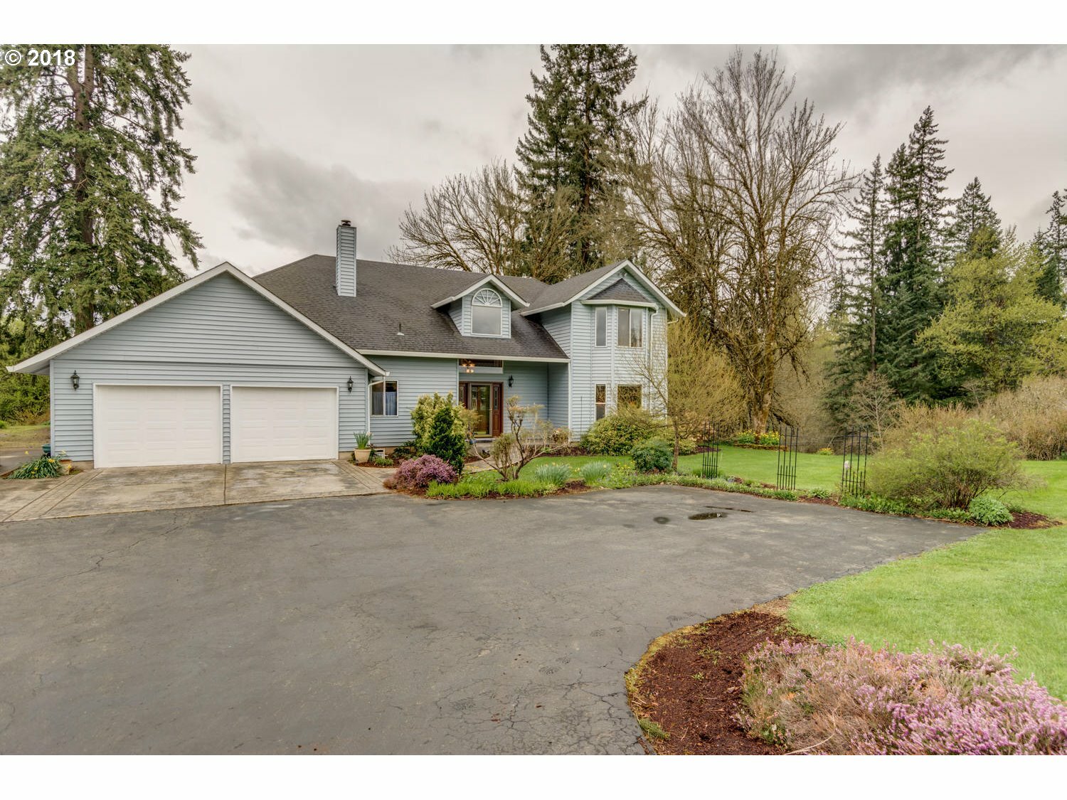 Property Photo:  10219 NE 163rd Cir  WA 98604 