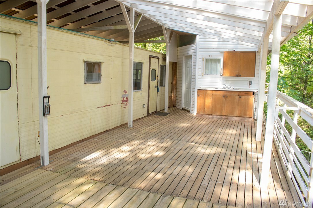 Property Photo:  1194 Scenic Ave  WA 98262 