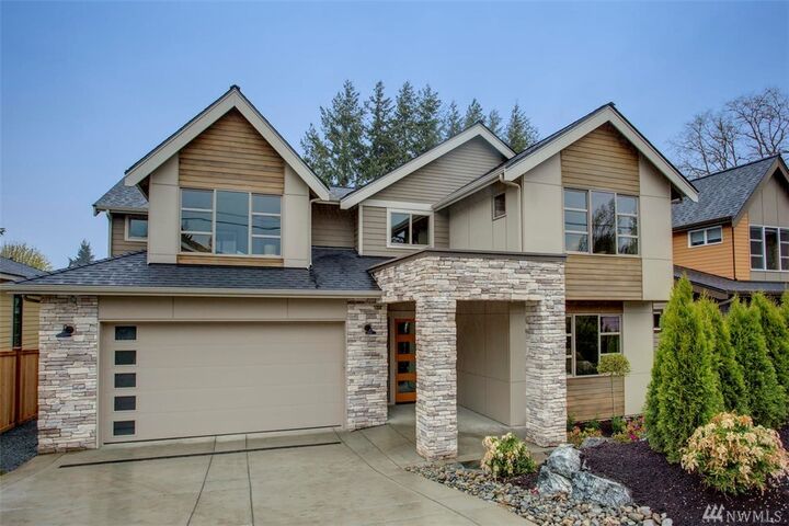 9923 130th Ave NE  Kirkland WA 98033 photo