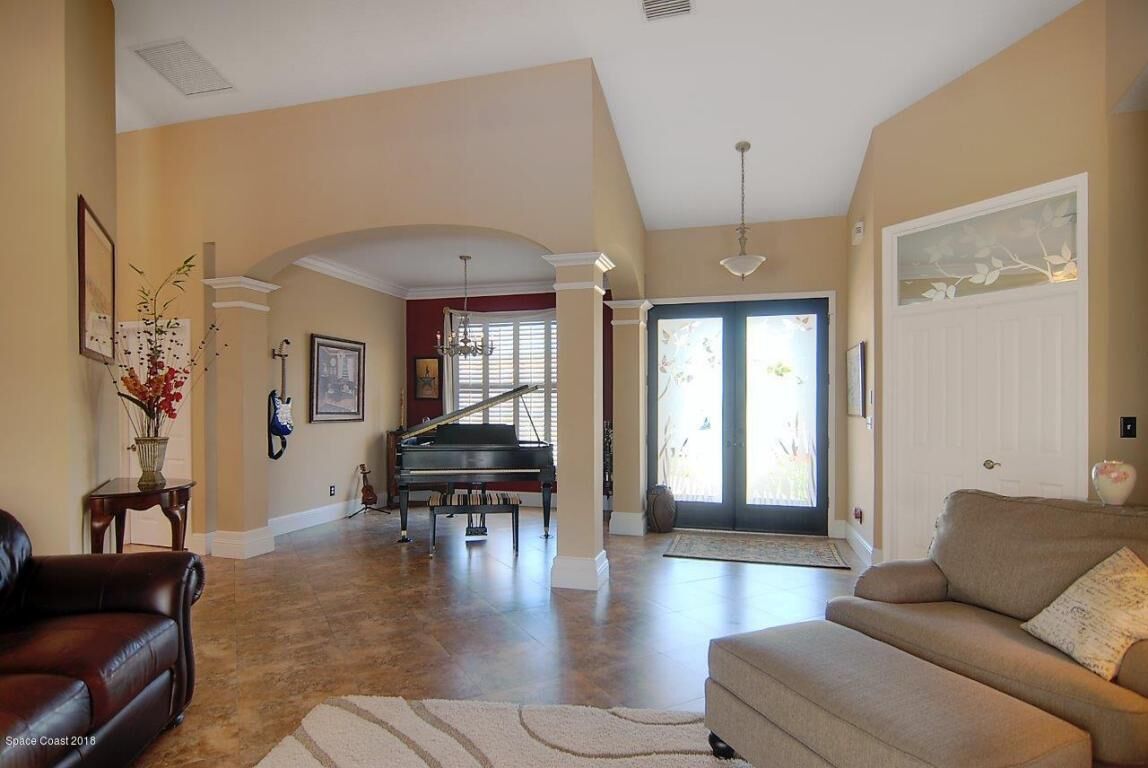 Property Photo: 190 Martesia Way FL 32937