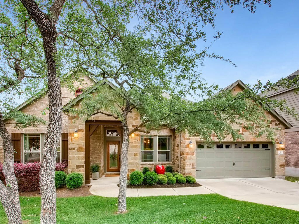 Property Photo: 9550 Savannah Ridge Drive 16 TX 78726
