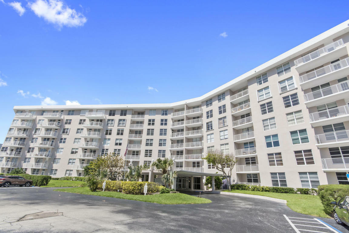 Property Photo:  2851 S Ocean Boulevard 7-P  FL 33432 