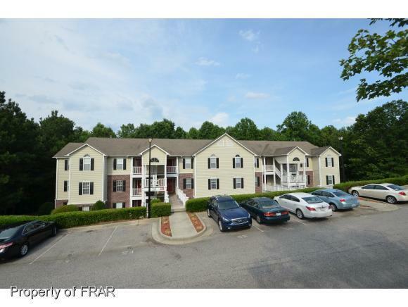 Property Photo:  422 Bubble Creek Court Unit 5  NC 28311 