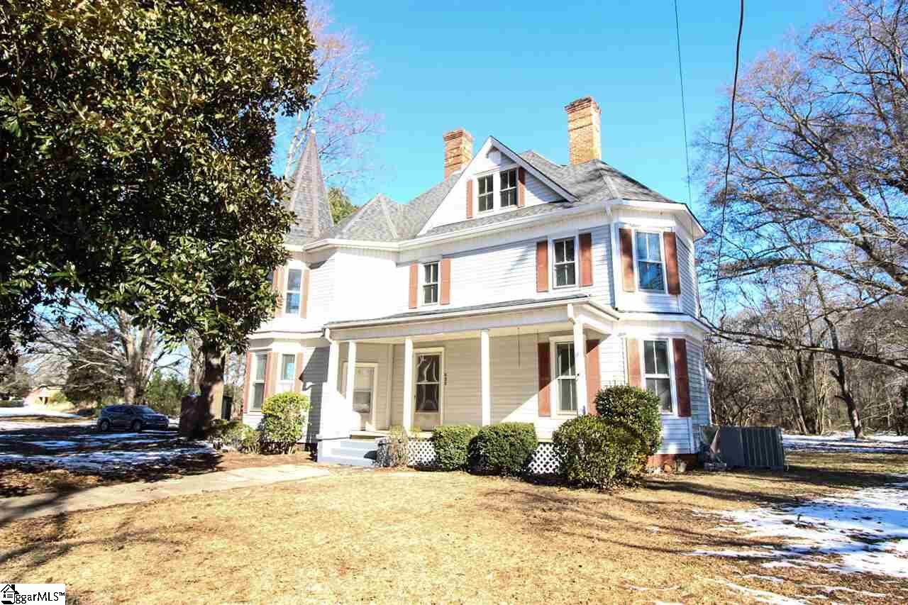 Property Photo:  765 Main Street  SC 29385 