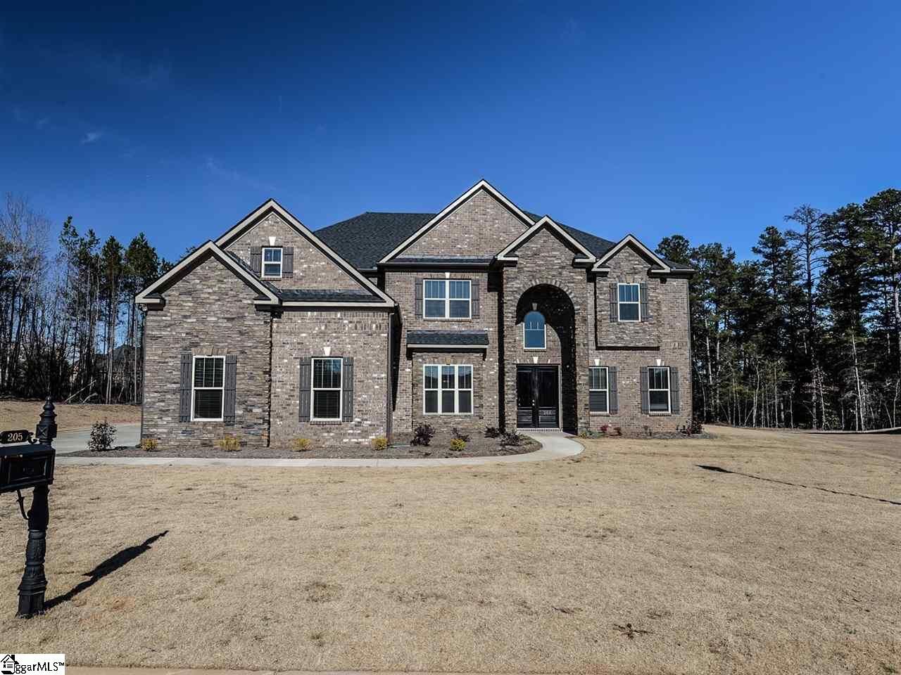 Property Photo: 205 Coleridge Lane SC 29651