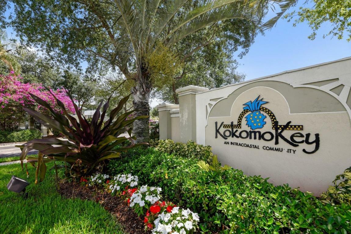 Property Photo:  1016 Kokomo Key Lane  FL 33483 