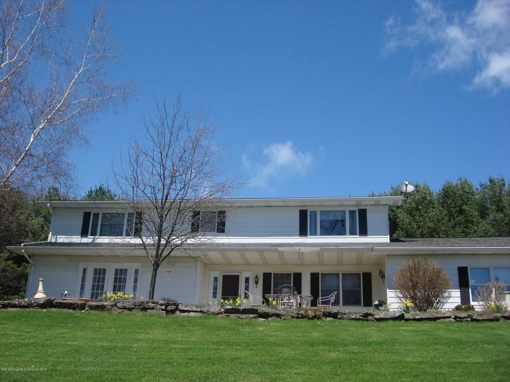 Property Photo:  20 Clearview Lane  PA 18657 