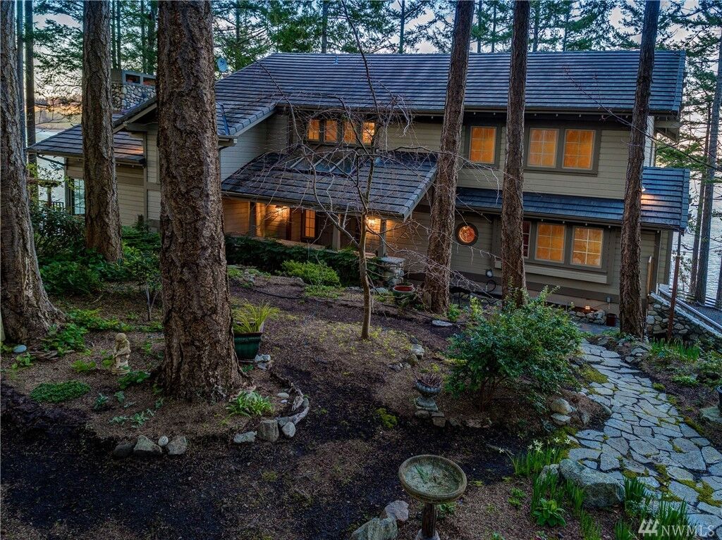 Property Photo: 451 Davison Head Dr WA 98250