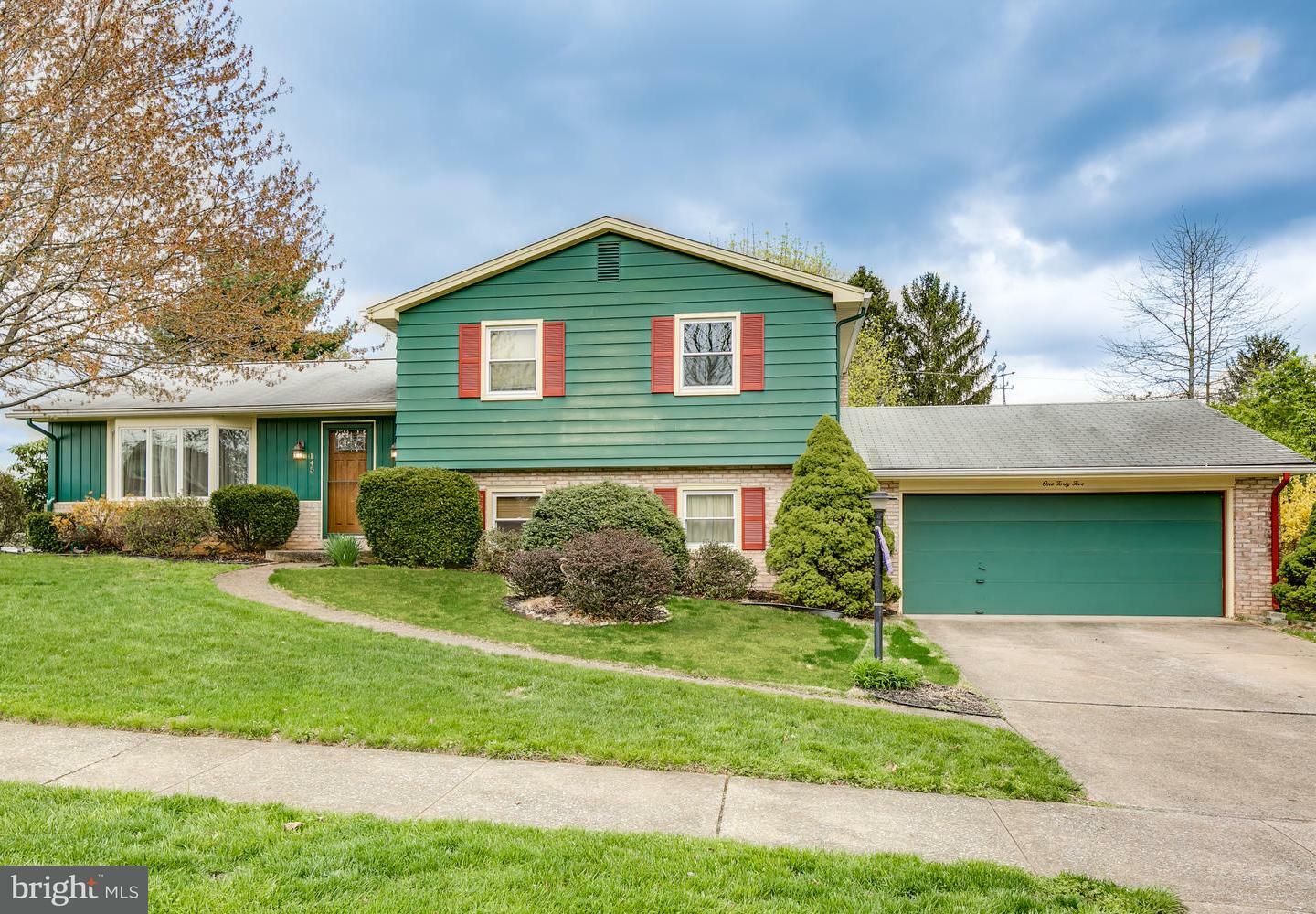 Property Photo:  145 Forest Drive  PA 17011 