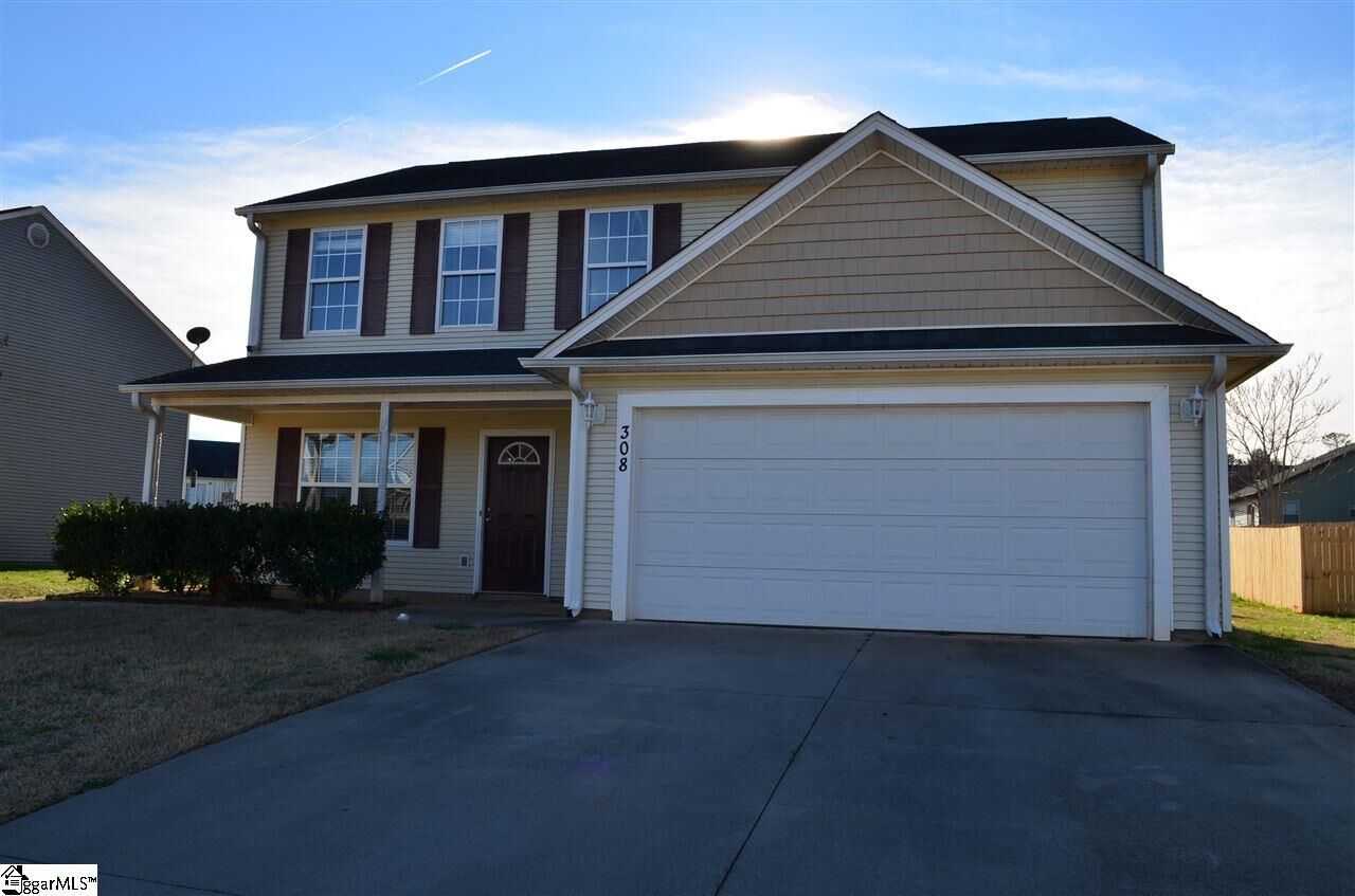 Property Photo:  308 Lockport Way  SC 29301
