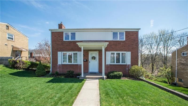 Property Photo:  1834 Horizon Drive  PA 15131 