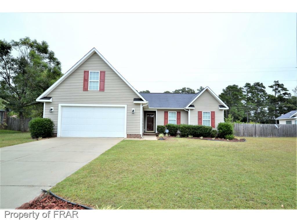 Property Photo:  1647 Hazelhurst Drive  NC 28314 