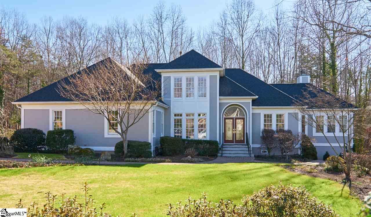 Property Photo:  5 Golden Bear Court  SC 29609