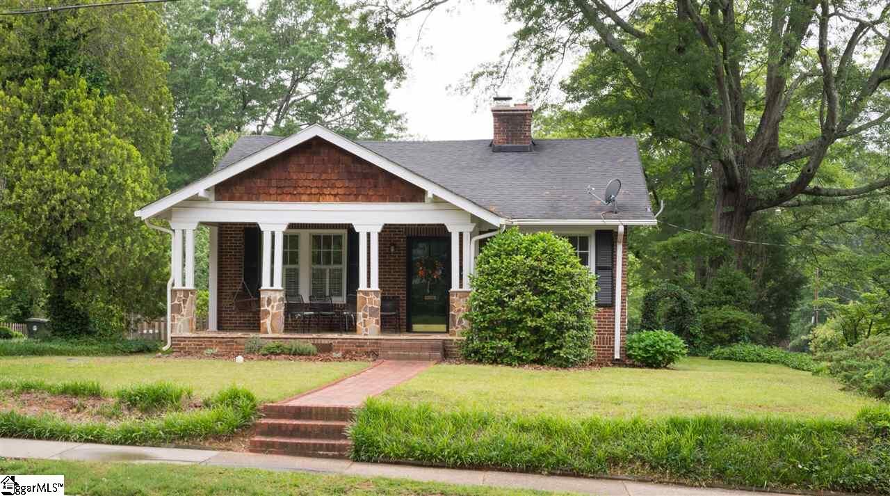 Property Photo:  100 Jones Avenue  SC 29601