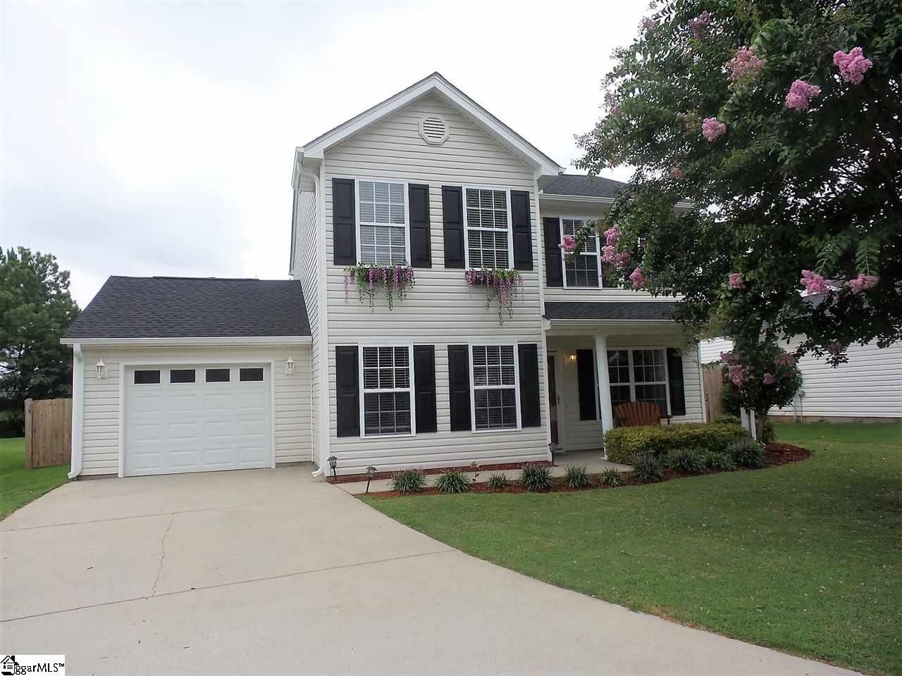 Property Photo: 554 Hamilton Chase Drive SC 29369