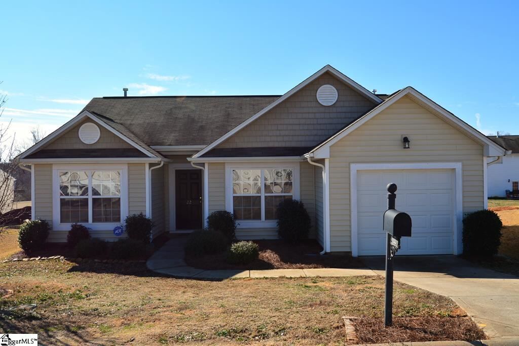 Property Photo:  22 Hidden River Place  SC 29605 