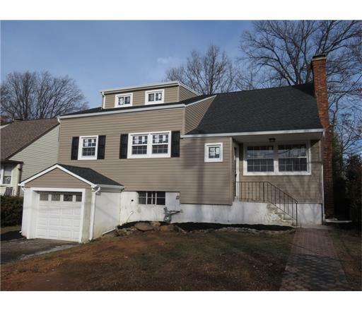 Property Photo:  131 Arlington Drive  NJ 08863 