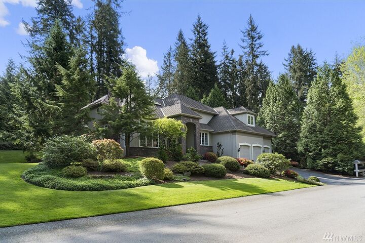 Property Photo:  12032 198th Ct NE  WA 98077 