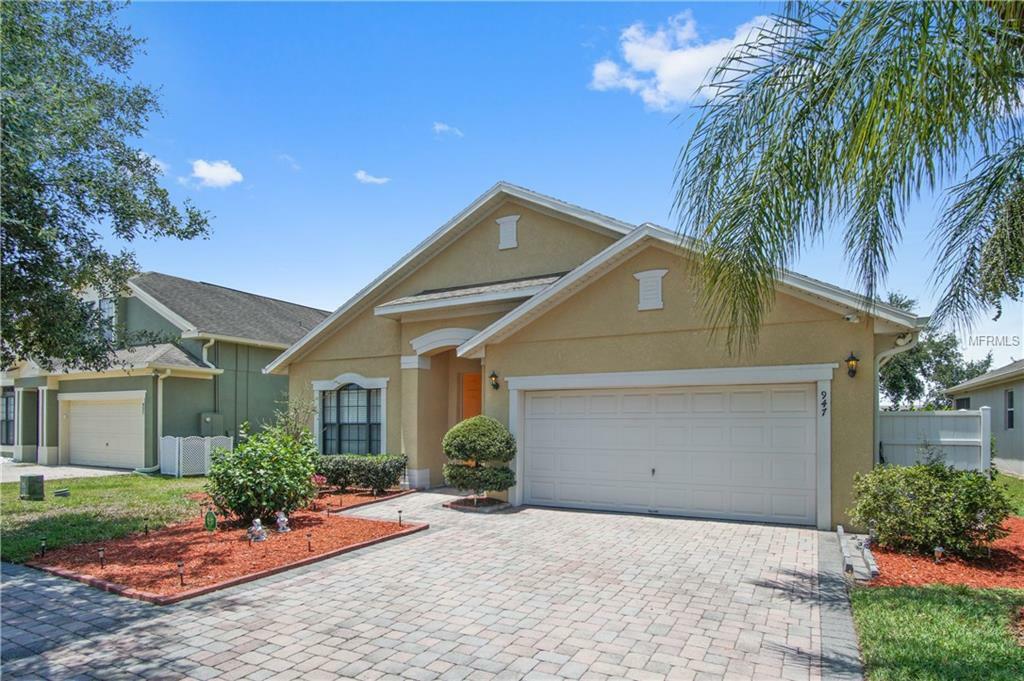 Property Photo:  947 Bridgeford Crossing Boulevard  FL 33837 