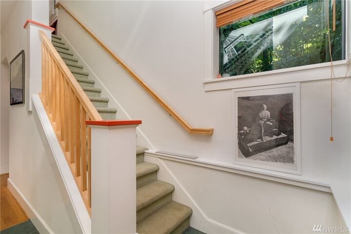 Property Photo:  3905 S Alaska Street  WA 98118 