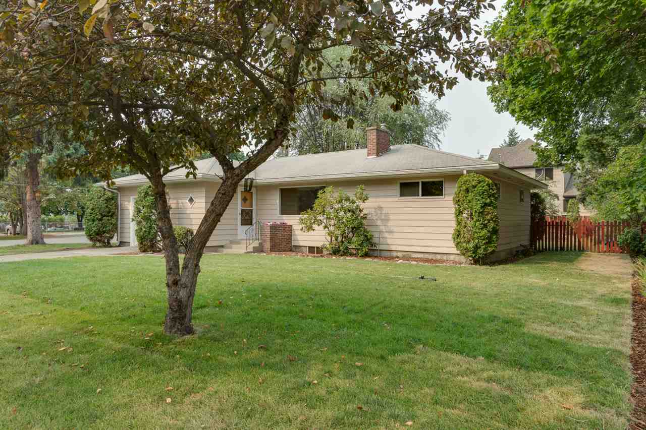 Property Photo: 205 N Union Rd WA 99206-5126