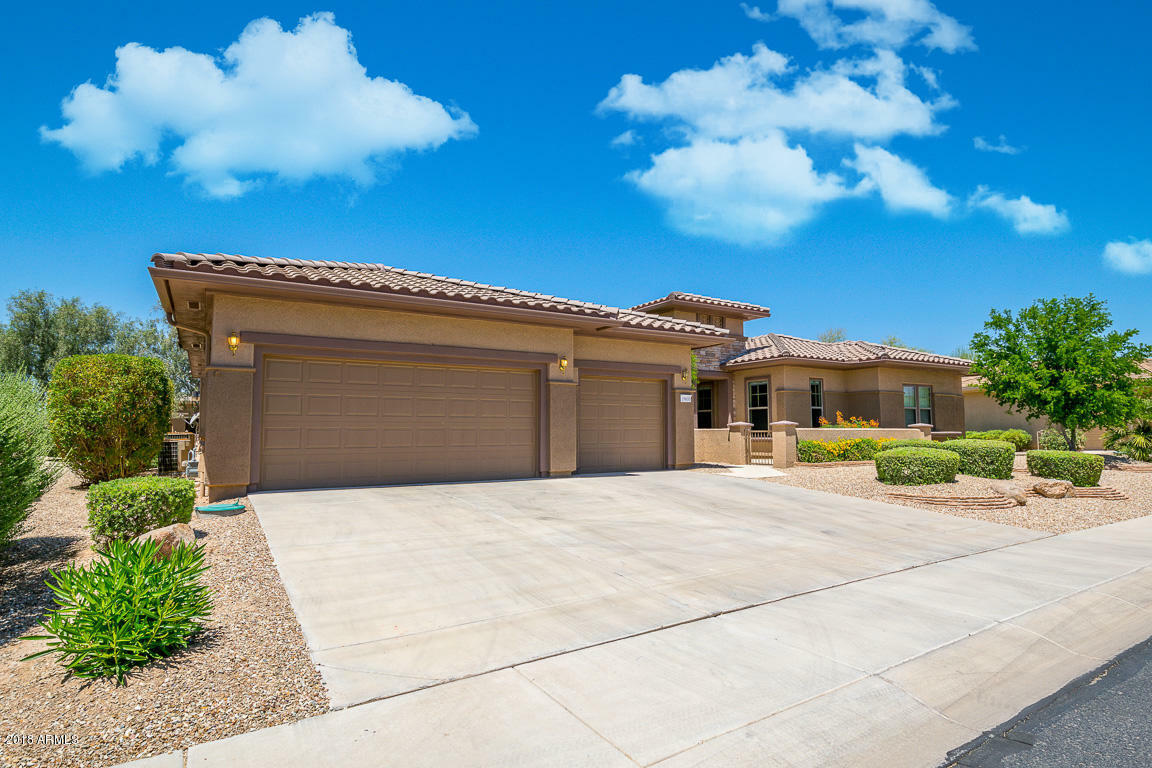 Property Photo:  19606 N Wessex Drive  AZ 85387 