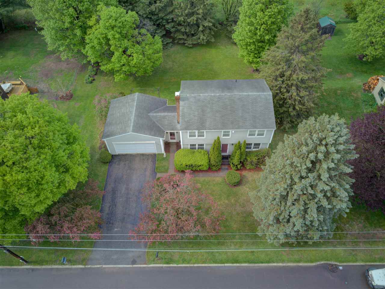 Property Photo:  309 Longmeadow Drive  VT 05482 