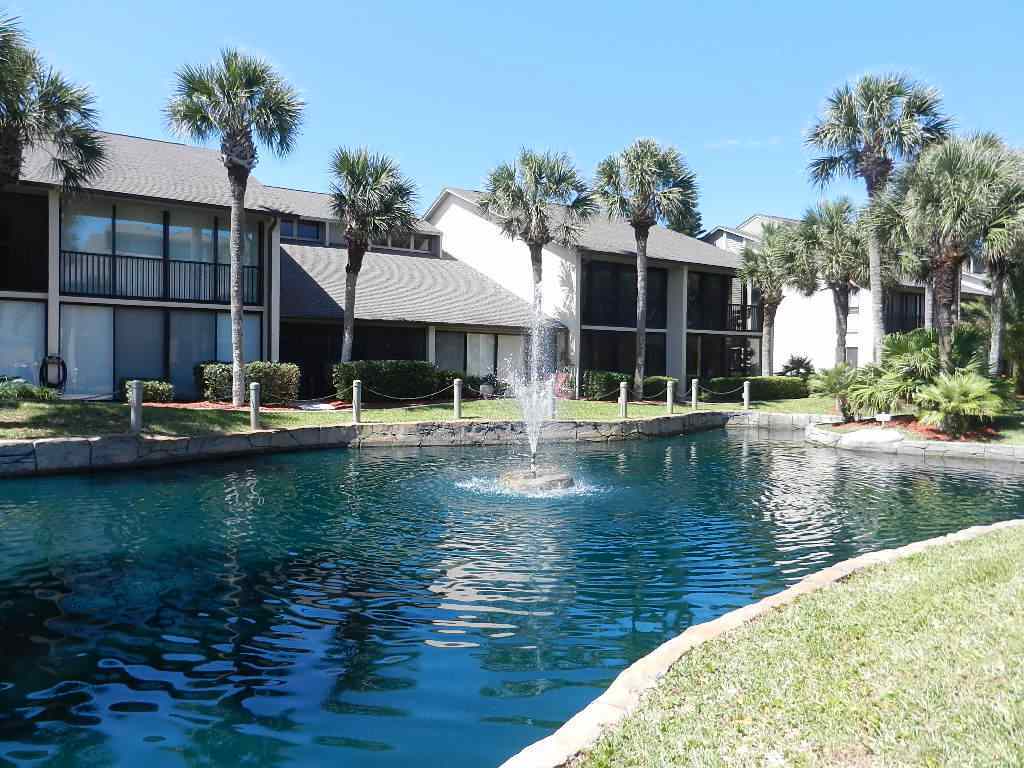 Property Photo:  69 Village Las Palmas Circle  FL 32080-9999 