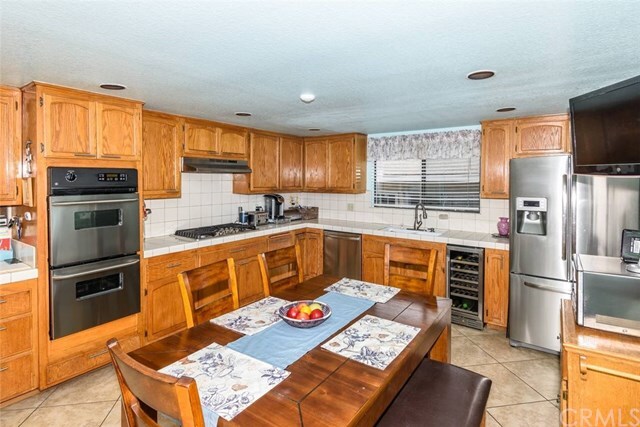 Property Photo: 1920 Carnegie Lane 2 CA 90278