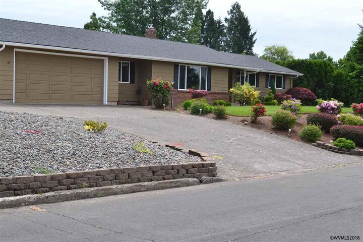 942 62nd Ct  Salem OR 97317 photo