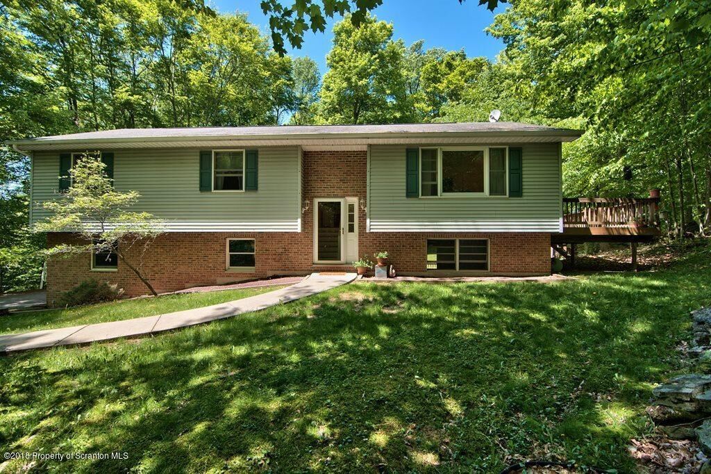 Property Photo:  36 Hemlock  PA 18444 