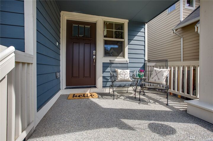 Property Photo:  9425 133rd St E  WA 98373 