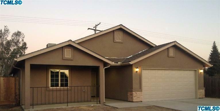 938 E Vine Court  Visalia CA 93292 photo