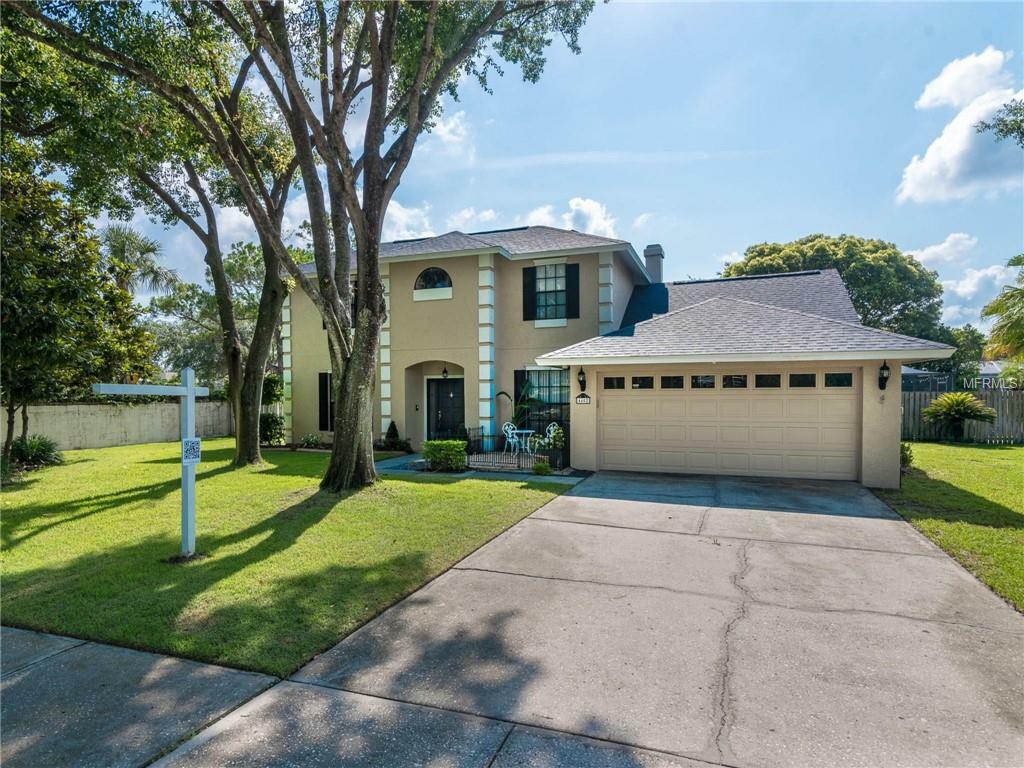 Property Photo: 4402 Oak River Circle FL 33596